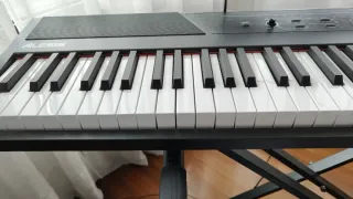 Teclado Alesis Recital