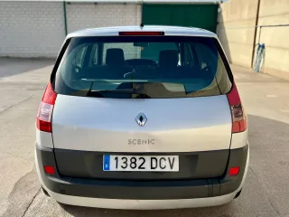 Renault escenic