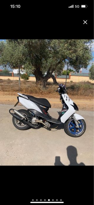 Yamaha Jog RR Scooter Blanca