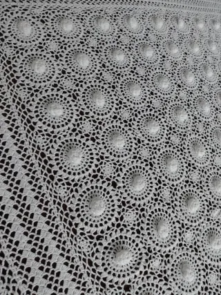 Copriletto uncinetto fatto a mano 260x220