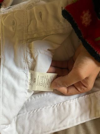 Jeans bianchi strappati