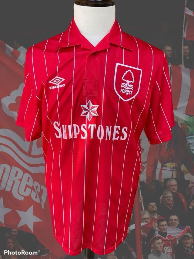 Camiseta vintage Nottingham Forest 1992/93