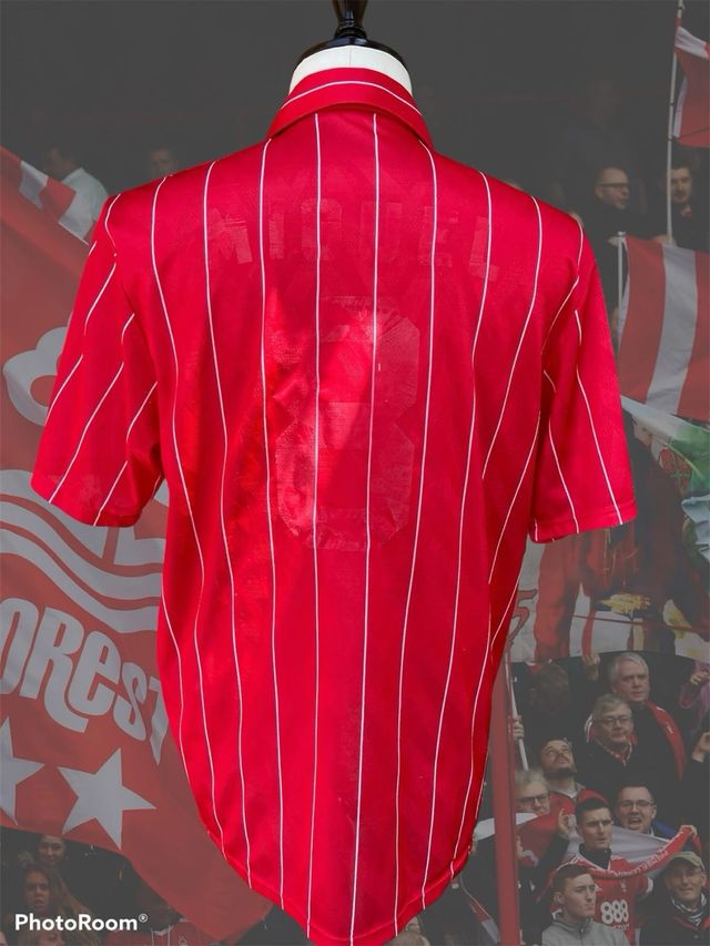 Camiseta vintage Nottingham Forest 1992/93