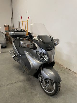 Suzuki Burgman 650 2012