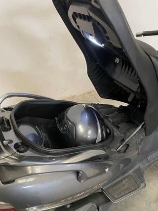 Suzuki Burgman 650 2012