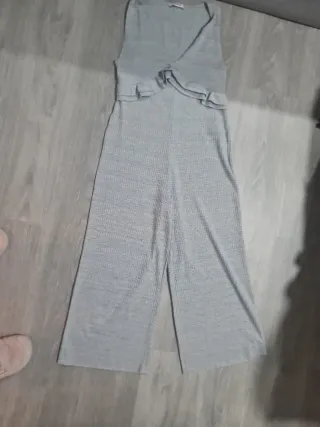 Precioso Mono Zara gris