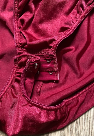 Body rojo manga larga