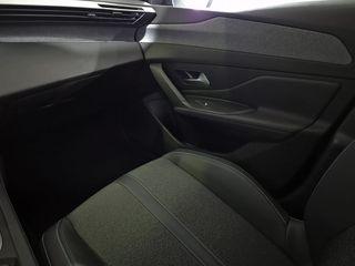 Peugeot 308 5P Allure PureTech 130 S&S MAN