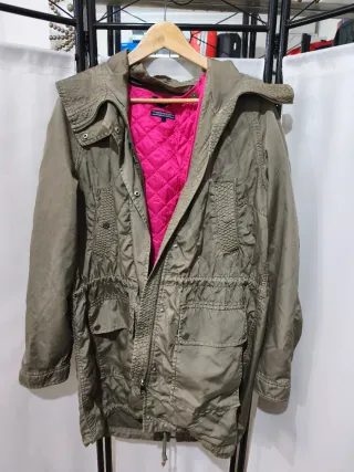 Chaqueta parka verde militar