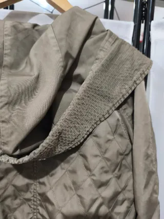 Chaqueta parka verde militar