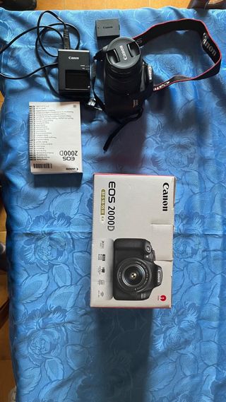 Canon EOS 2000D Fotocamera Digitale