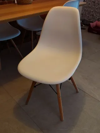 Mesa Comedor Lisabo y 4 Sillas