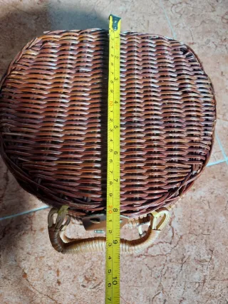 Bolso mano mimbre cierre cuero