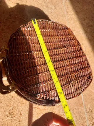 Bolso mano mimbre cierre cuero