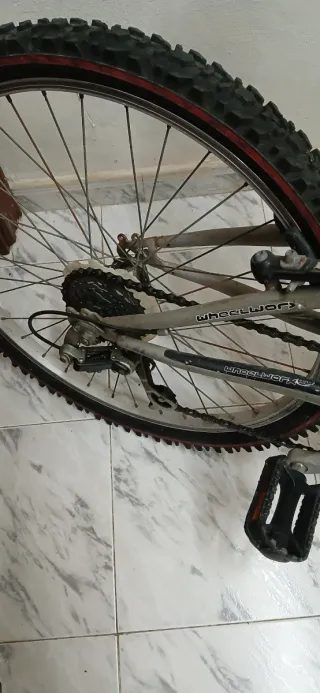 Bicicleta Montaña Roja