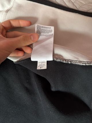 Chaqueta Nike Tech Fleece Gris y Blanca