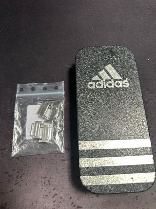 Reloj Adidas Vintage Plata y Blanco