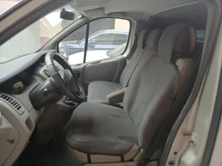 Nissan Primastar 2010