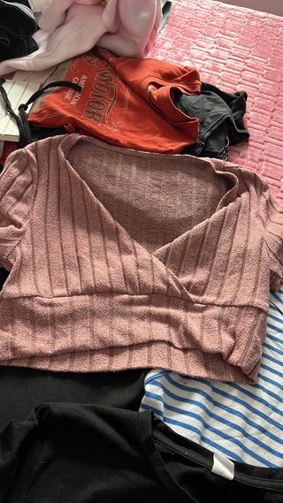 Lote Ropa Mujer Negra y Rosa