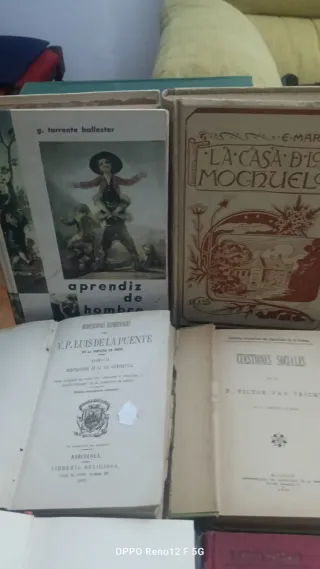 Lotto di libri antichi, tutti insieme, a partire da 5€