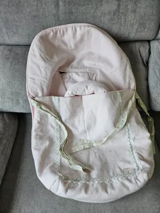 Sacco per fasciatoio rosa per neonati. Pilar carrera