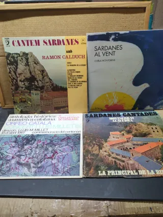 Lote 4 Vinilos LP Cantem Sardanes ver fotos
