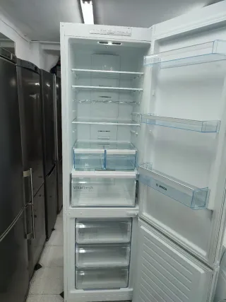 NEVERA MARCA BOSCH 200/60CM CLASE A++ CON GARANTÍA