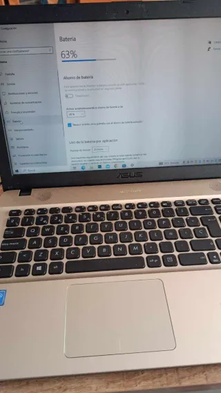 Ordenador portátil Asus Plata/Beige