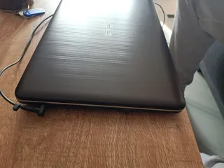 Ordenador portátil Asus Plata/Beige