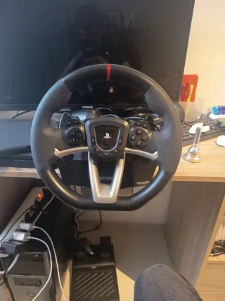 Volante Hori PS4, PS5 y PC