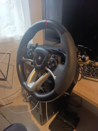 Volante Hori PS4, PS5 y PC