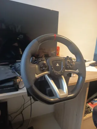 Volante Hori PS4, PS5 y PC