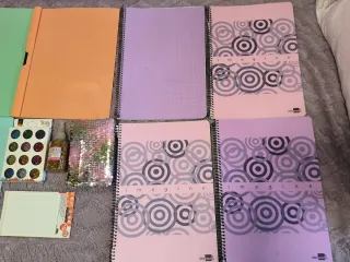 Material escolar variado