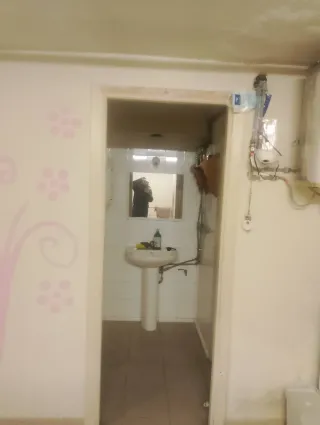 Traspaso tienda  ropa segunda mano con dos plantas