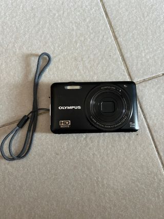 Cámara Olympus VG-160 Negra