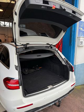 Mercedes-Benz Clase E220D AMG