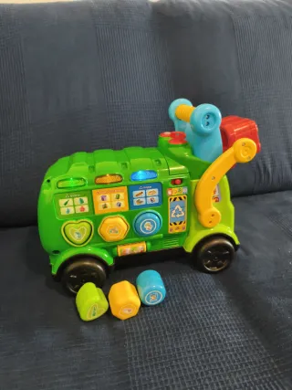 Camión de reciclaje Vtech con bloques