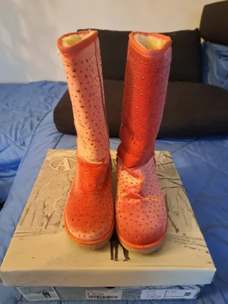 Stivali Mammut rossi con pelo e strass