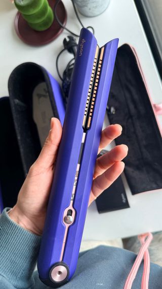 Plancha Dyson Corrale Morada Usada