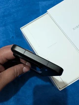 Xiaomi 15 Gris Oscuro