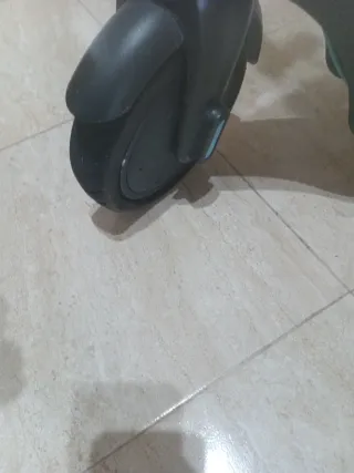 Patinete Eléctrico Cecotec Bongo