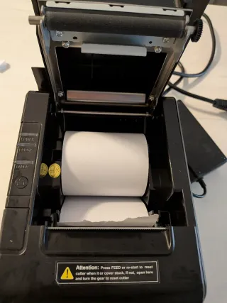 Impresora Térmica y 8 rollos de papel térmico