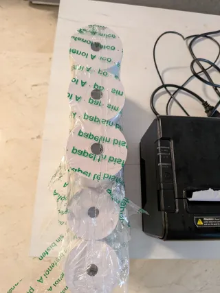 Impresora Térmica y 8 rollos de papel térmico