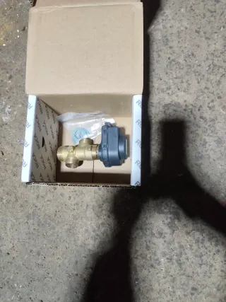 Válvula 3 vías Caldera Roca Laura