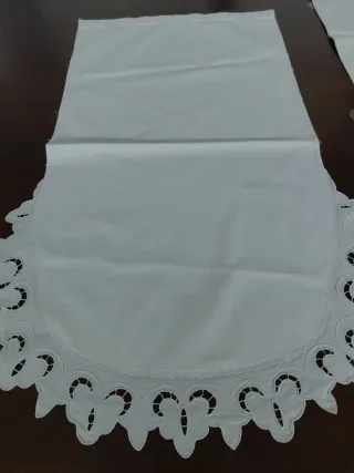 3 Cuscini Ricamati Fatti a Mano con Bottoni