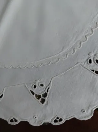 3 Cuscini Ricamati Fatti a Mano con Bottoni