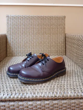 Zapatos Dr. Martens Morados