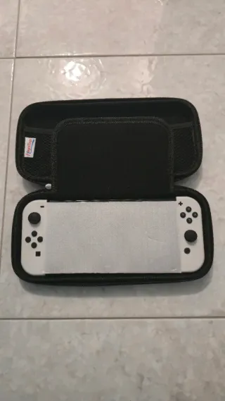 Custodia Nera per Nintendo Switch