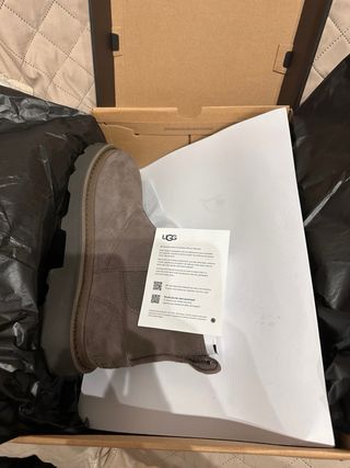 UGG Chelsea Lug sin estrenar talla 42 para hombre