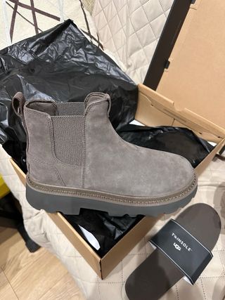 UGG Chelsea Lug sin estrenar talla 42 para hombre